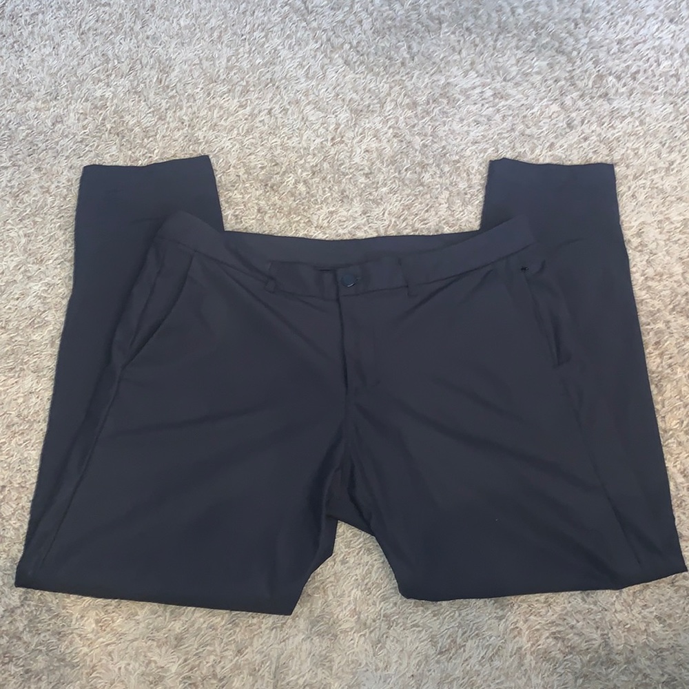 Men’s Lululemon Black Commission Classic Fit Pants Size 36
